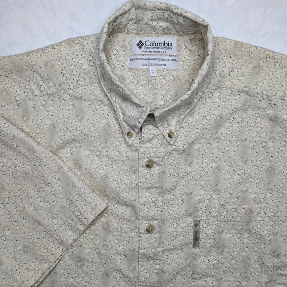 Columbia Short Sleeve Button Down Shirt - Men's Large Tan Fish - Picture 1 of 7